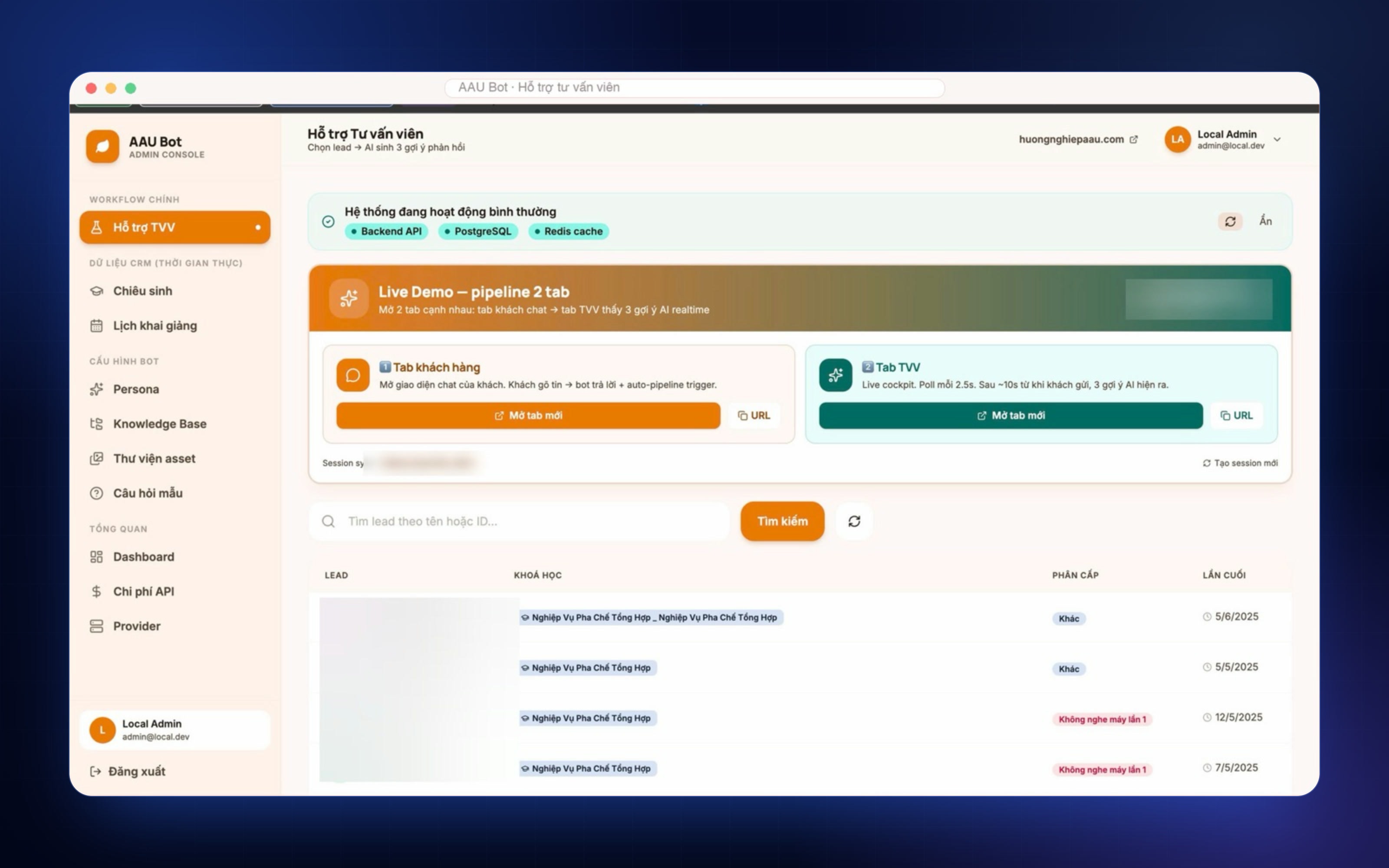 Screenshot of the admissions advisor console answering a prospective student's question